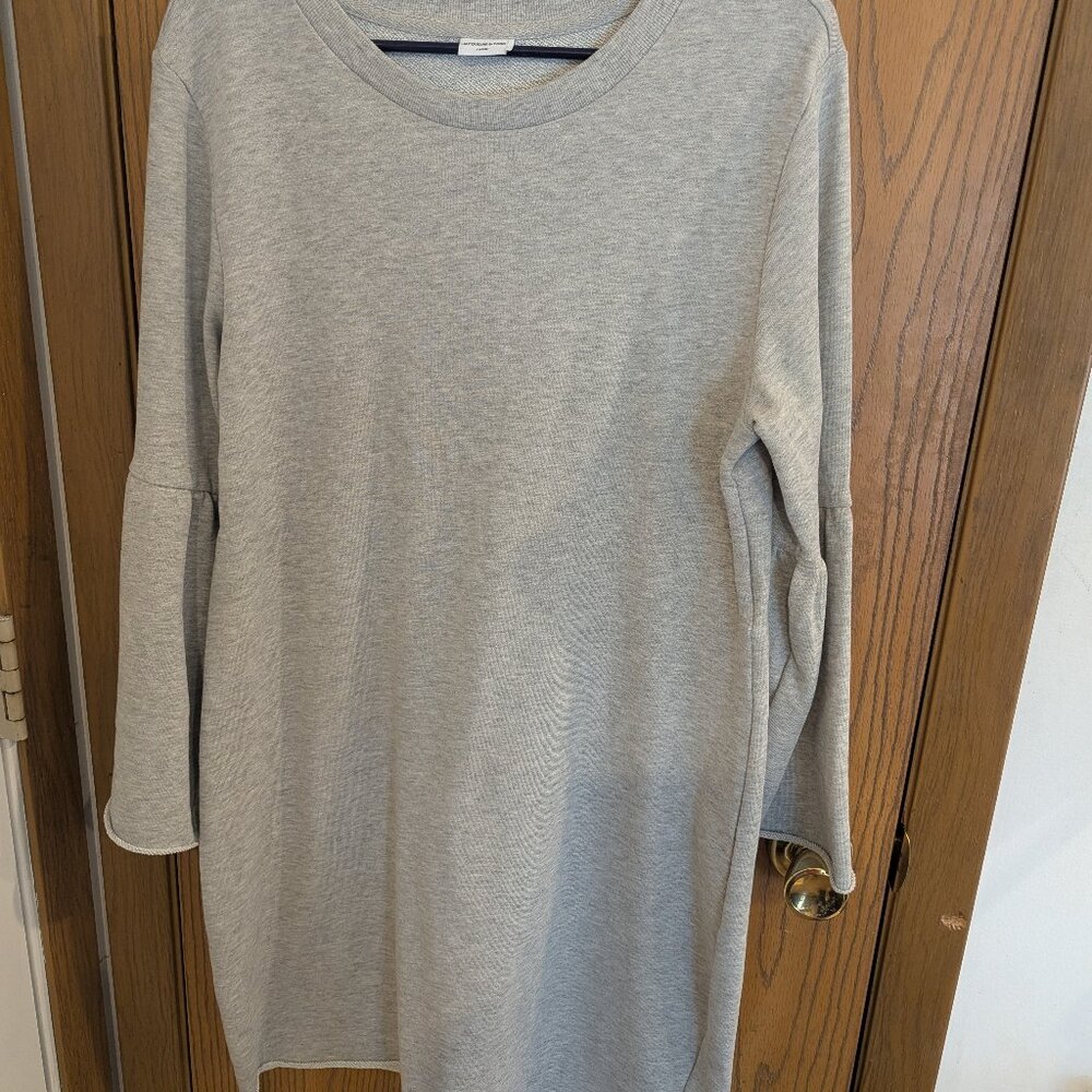 Jacqueline de Yong Sweatshirt Dress w/ Flare Sleeves and Unfinished Hem Gray-L